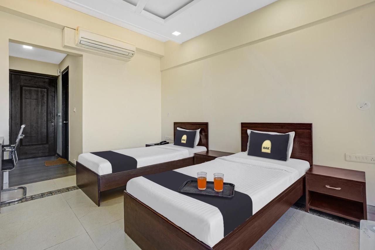Townhouse Oak Hotel Rama Nashik Luaran gambar