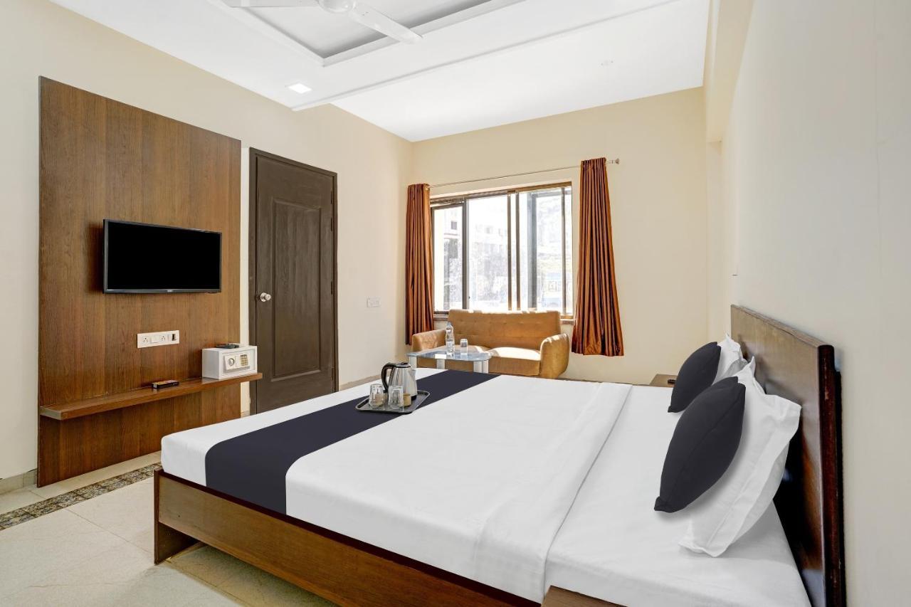Townhouse Oak Hotel Rama Nashik Luaran gambar